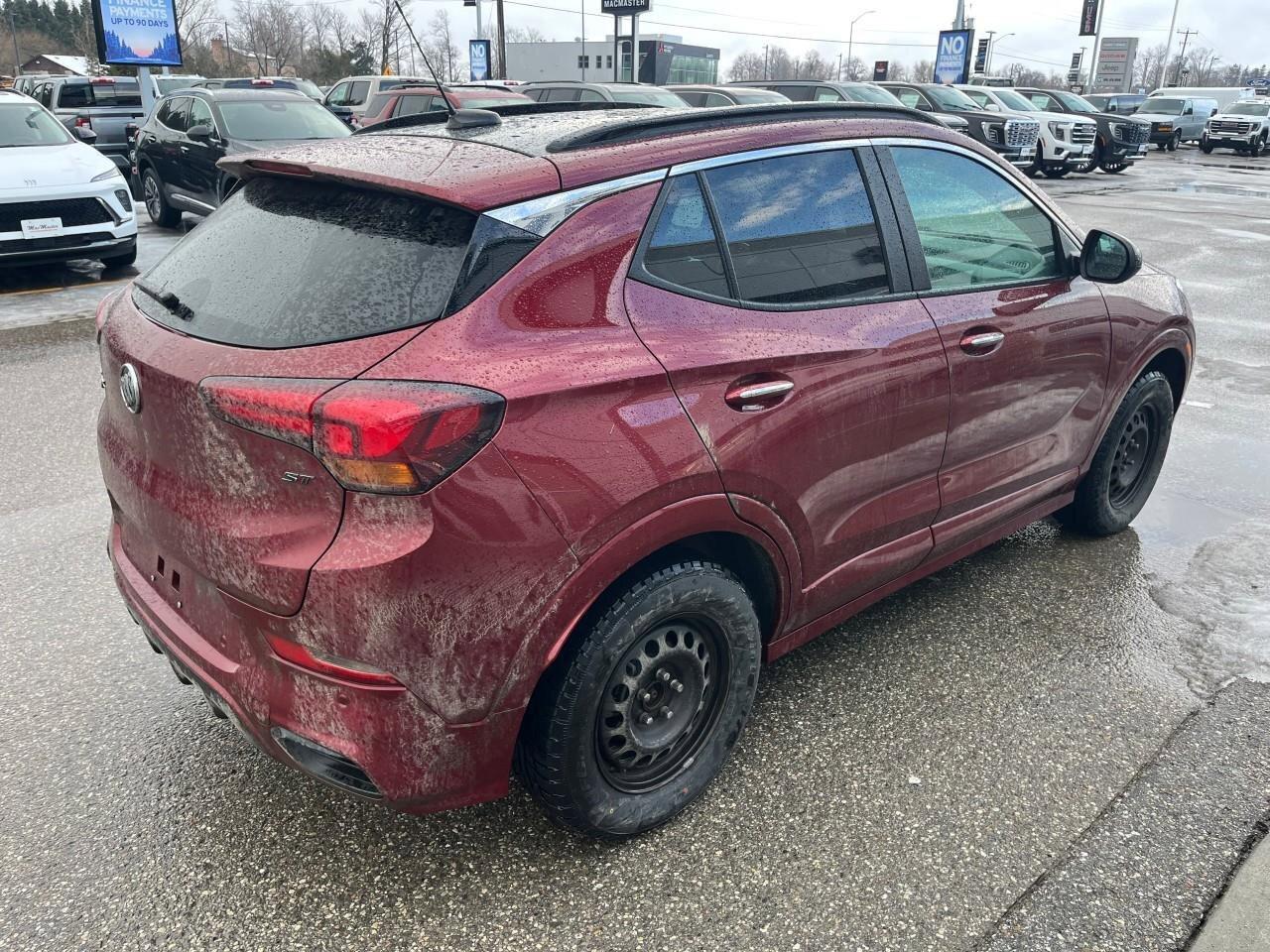 2023 Buick Encore GX AWD 4dr Select Photo4