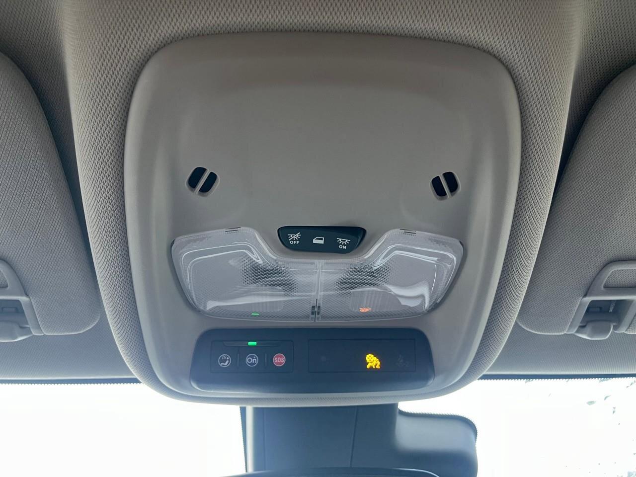 2023 Buick Encore GX AWD 4dr Select Photo