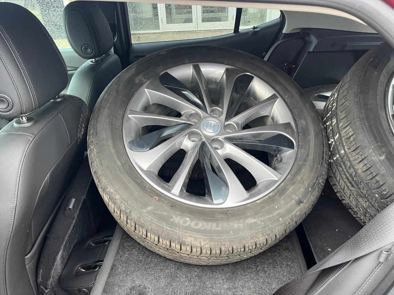 2023 Buick Encore GX AWD 4dr Select Photo