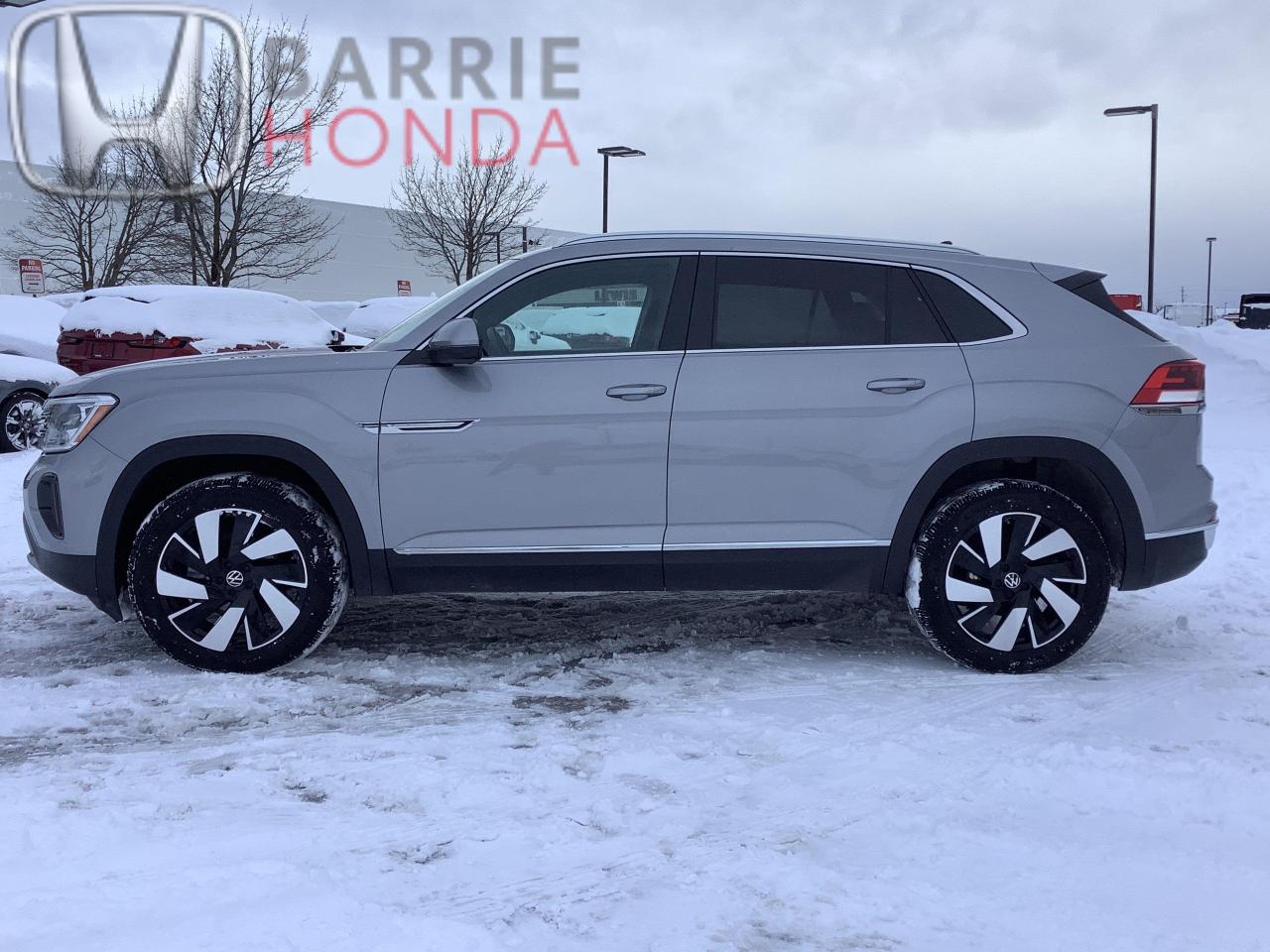 2024 Volkswagen Atlas Cross Sport 2.0 TSI Highline 4dr All-Wheel Drive 4MOTION Photo