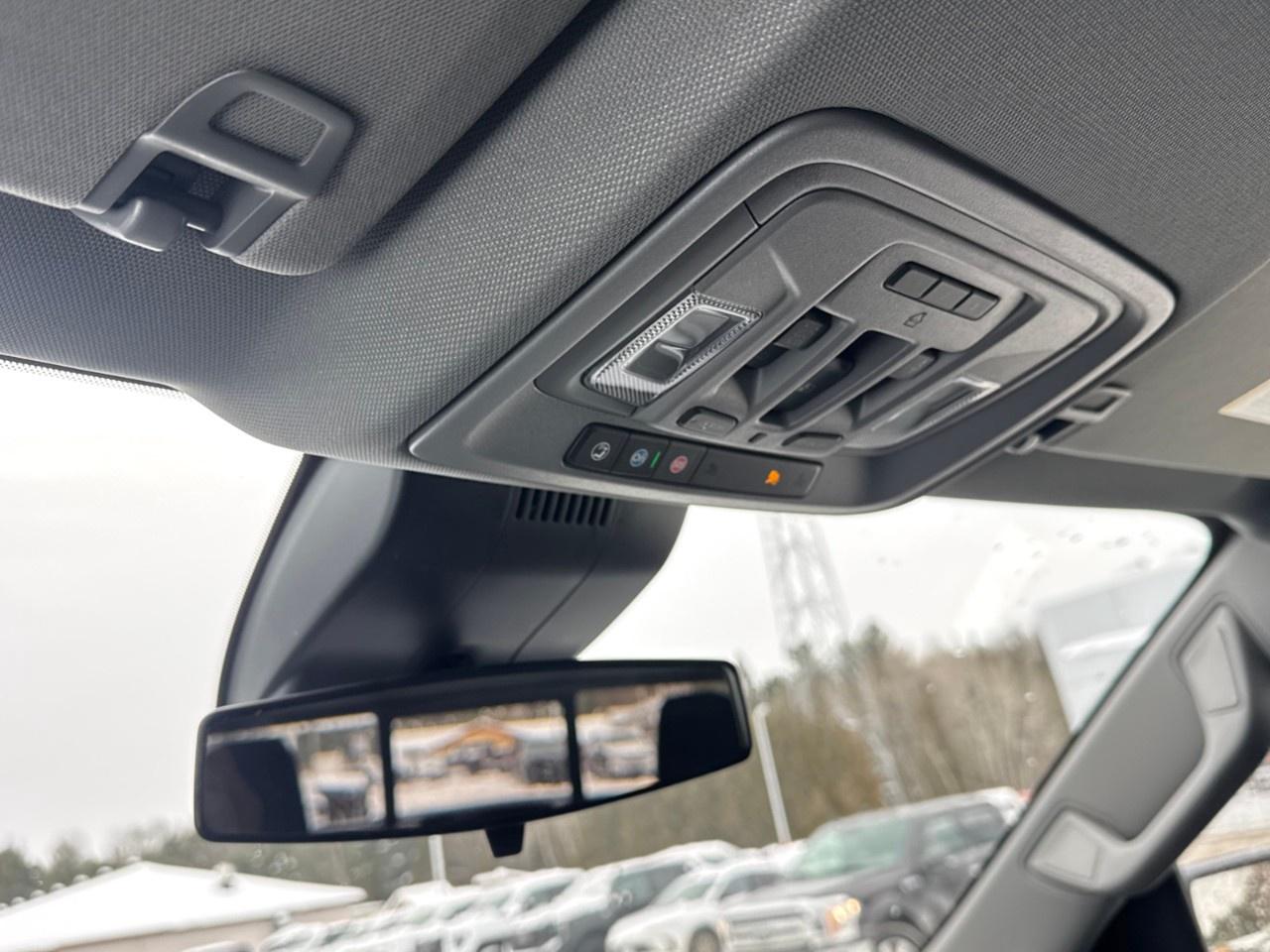 2026 Chevrolet Silverado 1500 Crew Cab Short Box 4-Wheel Drive LT Trail Boss Photo