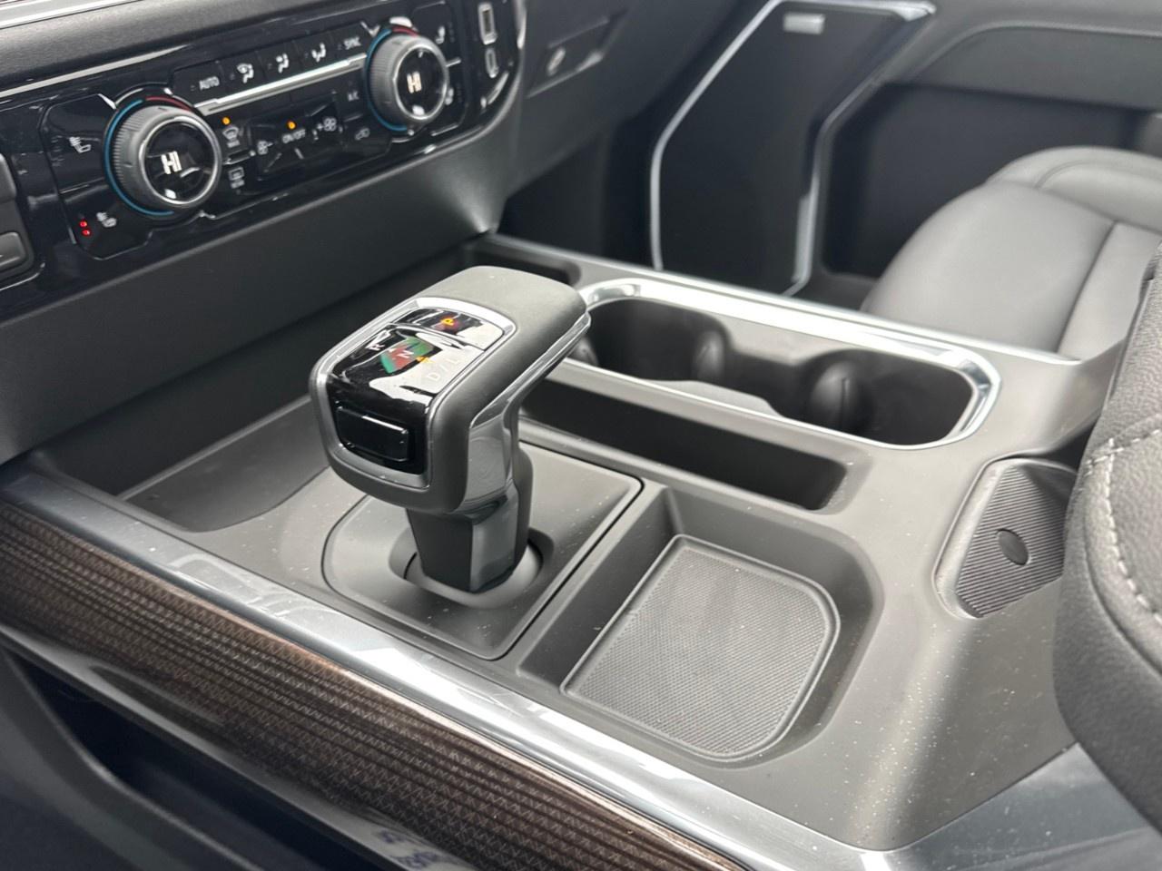 2026 Chevrolet Silverado 1500 Crew Cab Short Box 4-Wheel Drive LT Trail Boss Photo