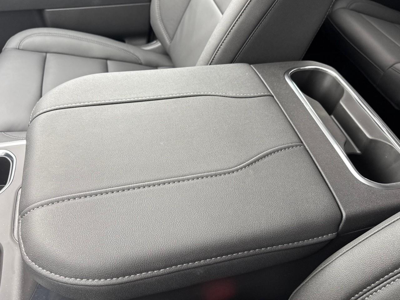 2026 Chevrolet Silverado 1500 Crew Cab Short Box 4-Wheel Drive LT Trail Boss Photo