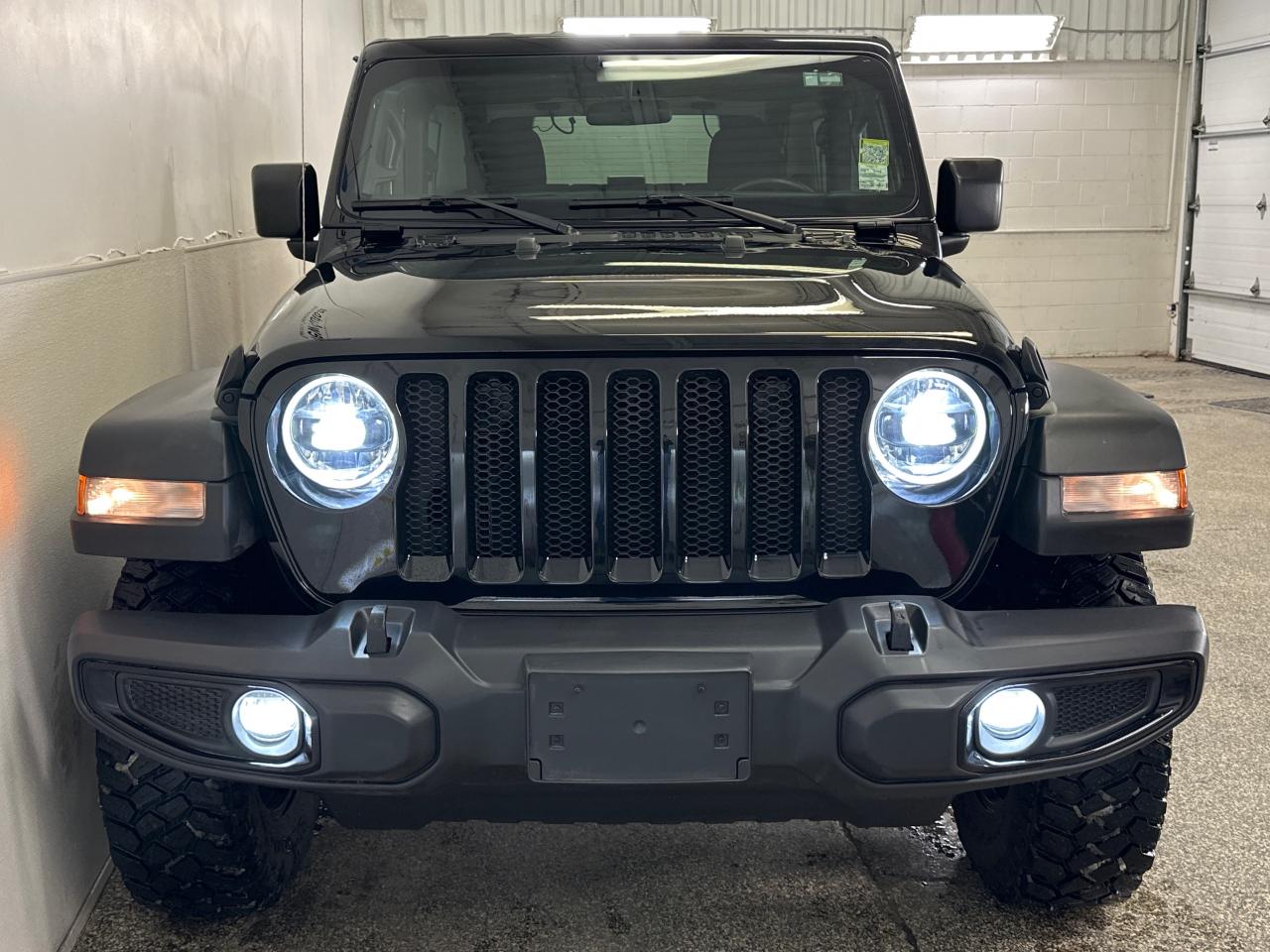 2023 Jeep Wrangler Sport 2dr 4x4 Photo