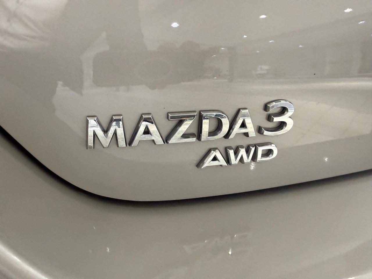 2022 Mazda 3 GS (A6) 4dr i-ACTIV All-Wheel Drive Sedan Photo