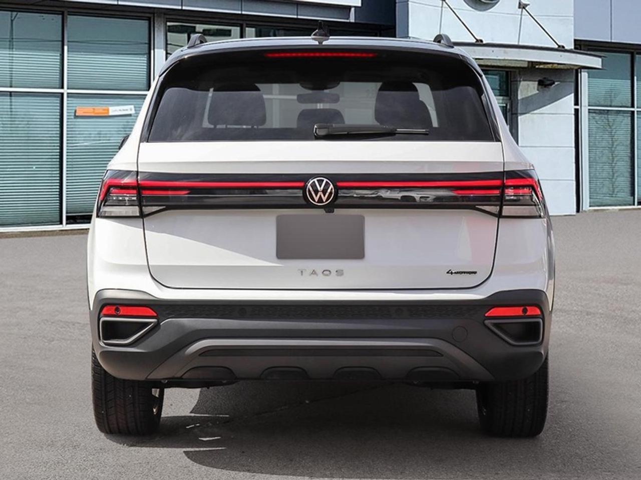 2026 Volkswagen Taos Comfortline Black Edition Photo4