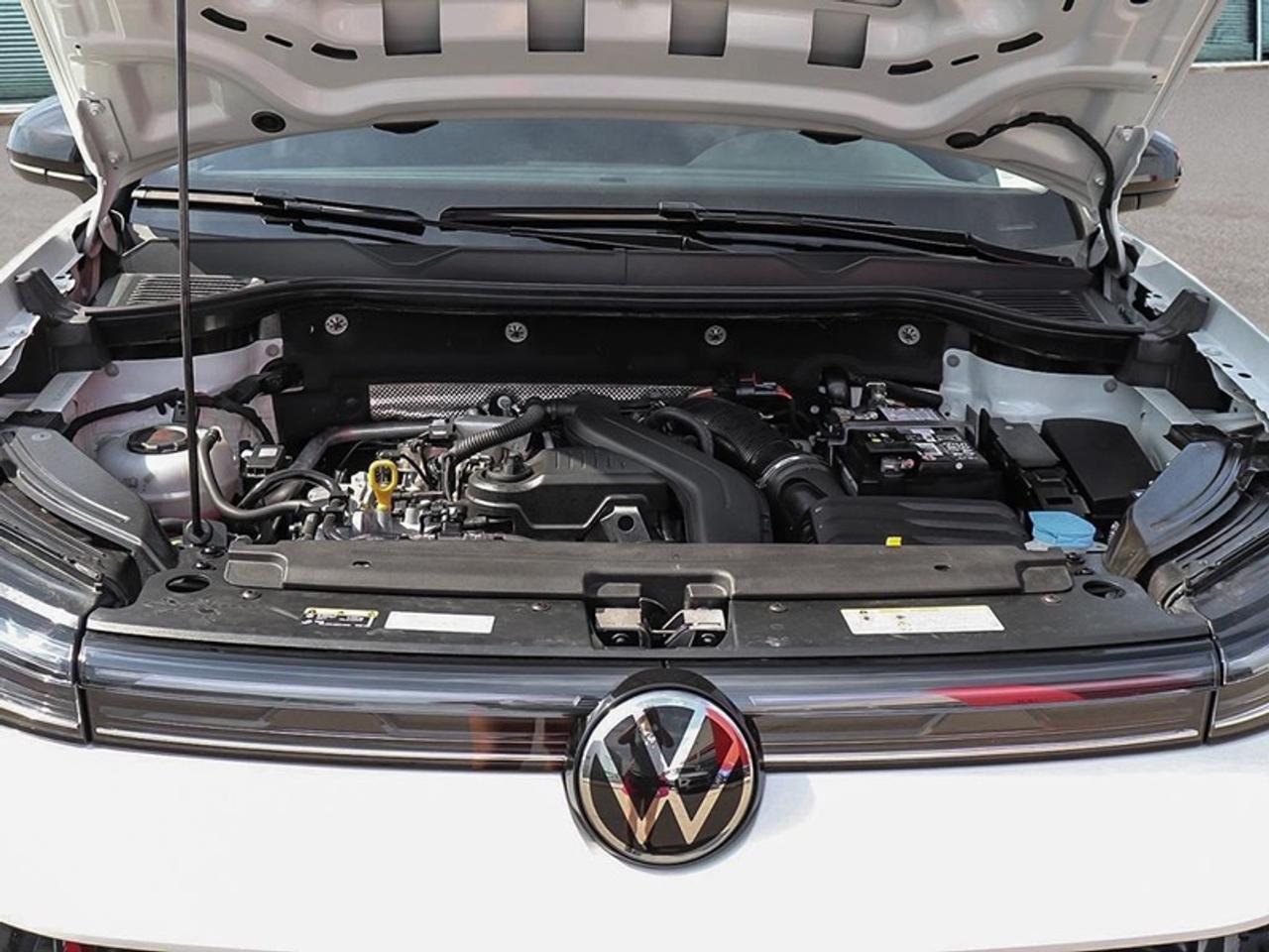 2026 Volkswagen Taos Comfortline Black Edition Photo