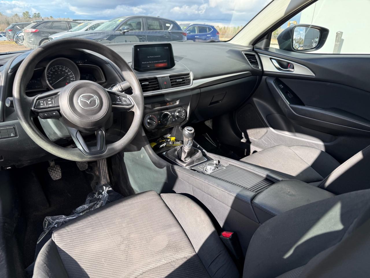 2018 Mazda 3 GX (M6) 4dr Sedan Photo