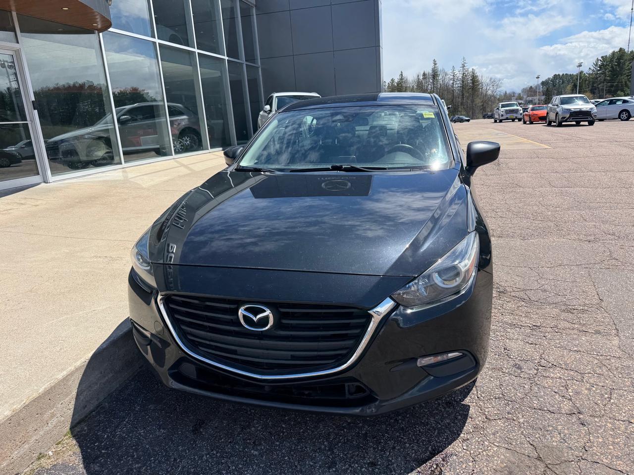 2018 Mazda 3 GX (M6) 4dr Sedan Photo