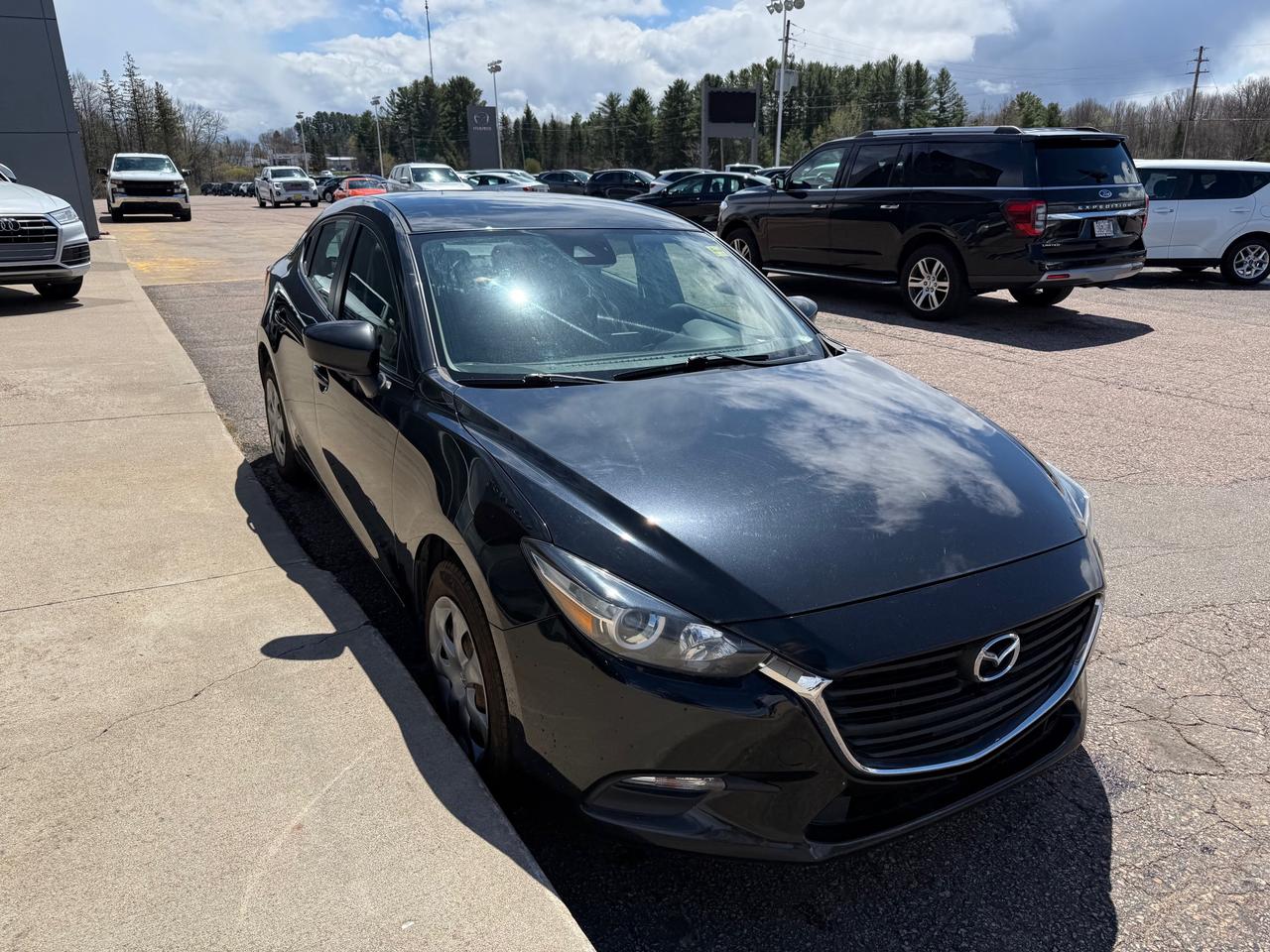 2018 Mazda 3 GX (M6) 4dr Sedan Photo