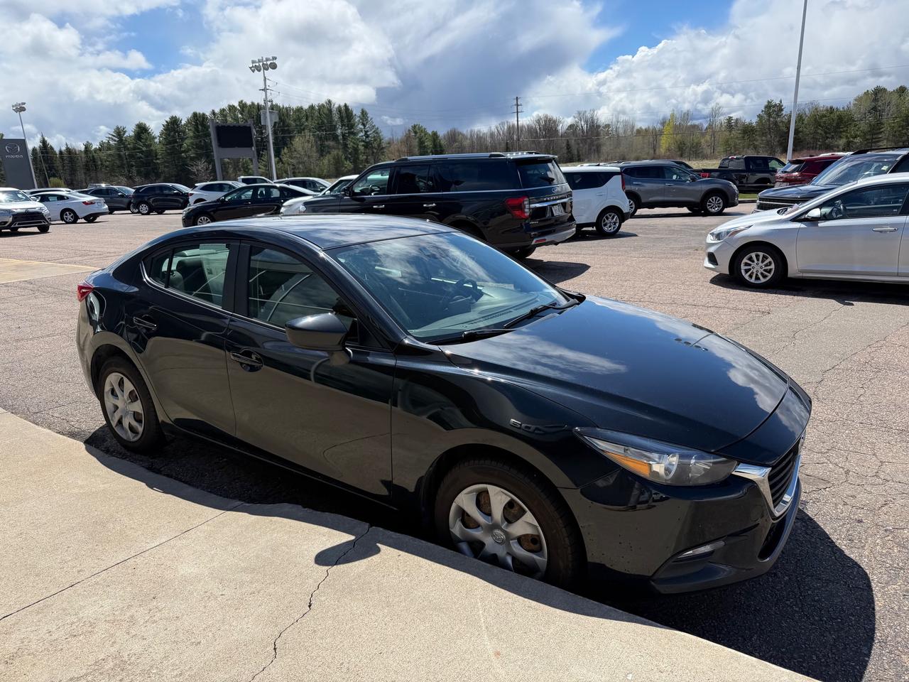 2018 Mazda 3 GX (M6) 4dr Sedan Photo