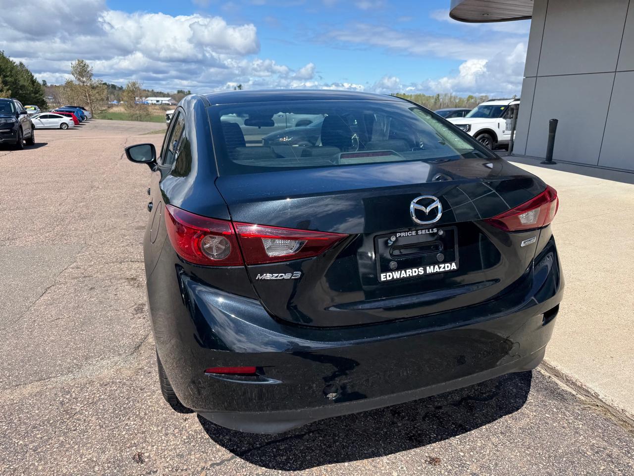 2018 Mazda 3 GX (M6) 4dr Sedan Photo