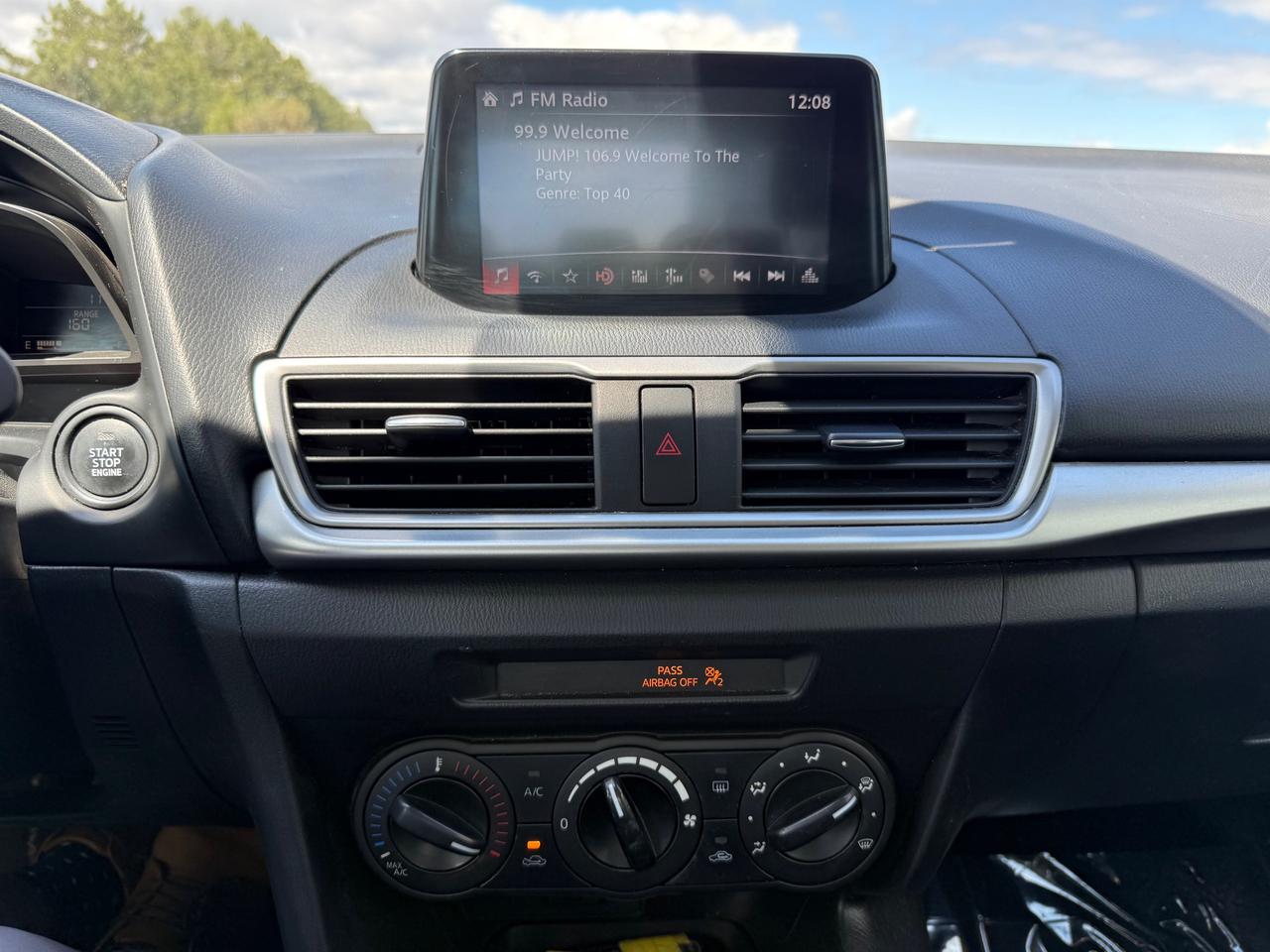 2018 Mazda 3 GX (M6) 4dr Sedan Photo