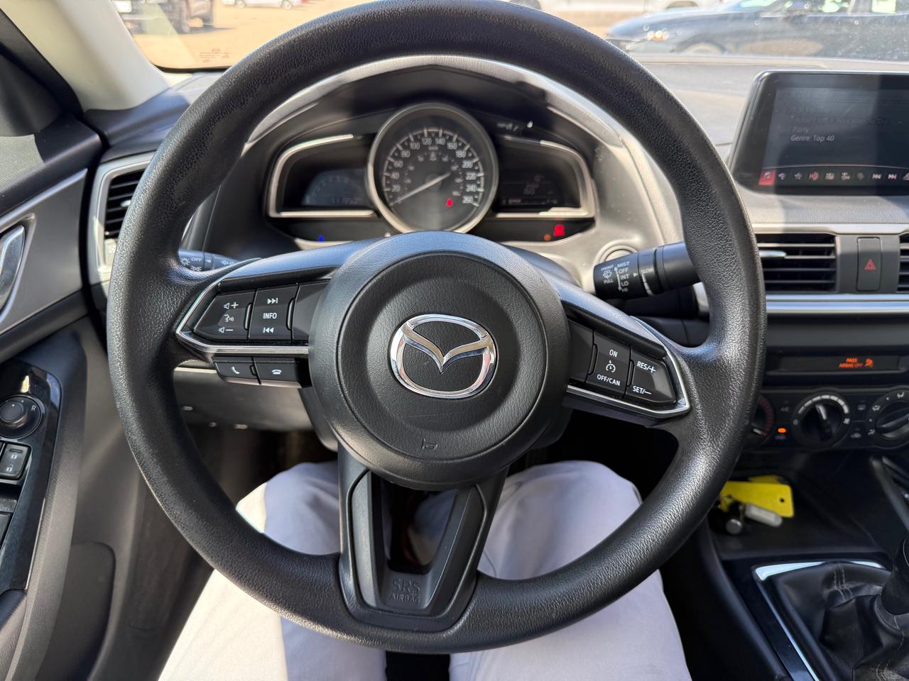 2018 Mazda 3 GX (M6) 4dr Sedan Photo