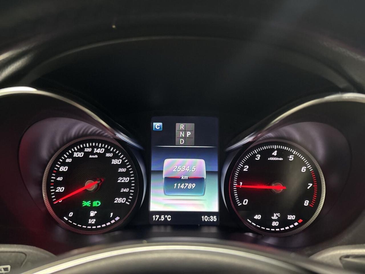 2018 Mercedes-Benz GLC-Class GLC 300 AMG Pkg 4MATIC /NAVI/Sunroof/Leather/back Photo