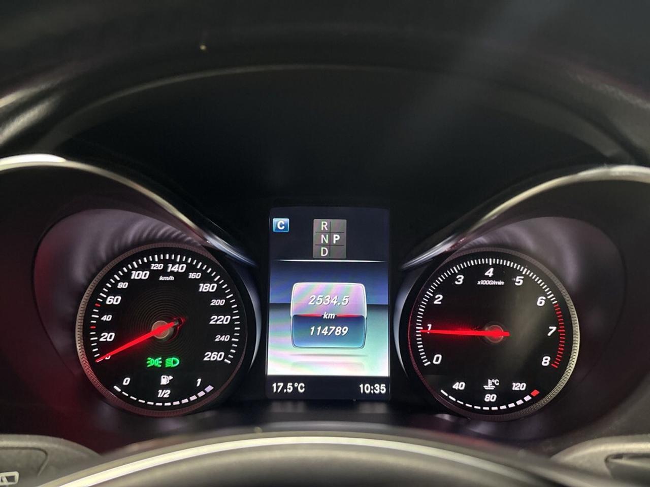 2018 Mercedes-Benz GLC300 AMG Pkg / NAV / Sunroof / Leather / Back-Up Camera Photo