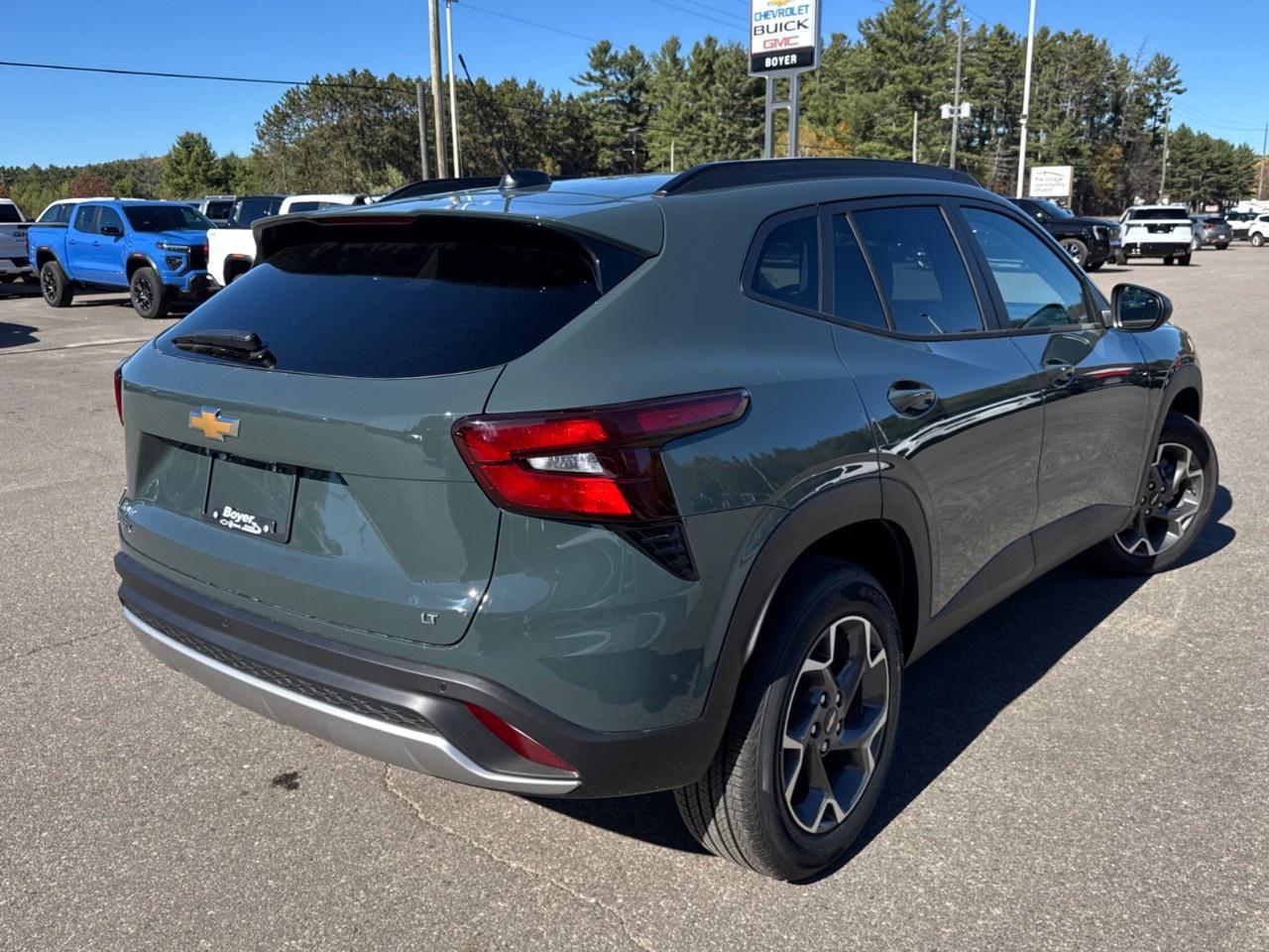 2025 Chevrolet Trax Fwd 4dr Lt Photo