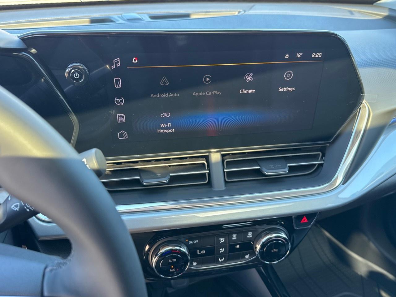 2025 Chevrolet Trax Fwd 4dr Lt Photo