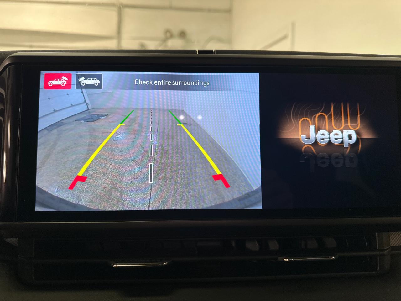 2024 Jeep Wrangler SAHARA 4DR 4X4 Photo