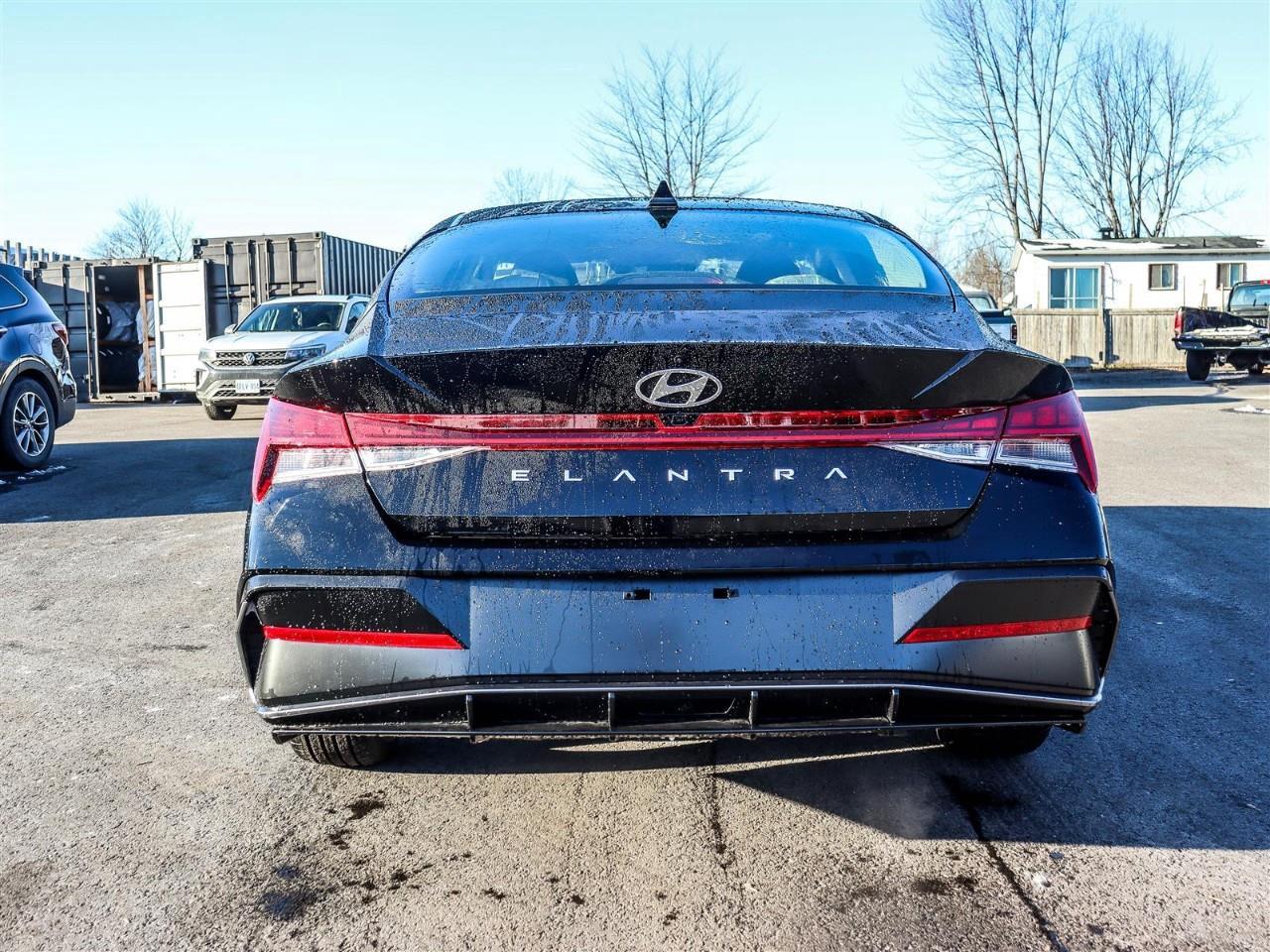 2026 Hyundai Elantra  Photo3