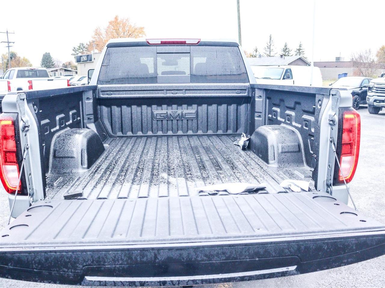 2026 GMC Sierra 1500 Crew Cab Standard Box 4-Wheel Drive Elevation Photo