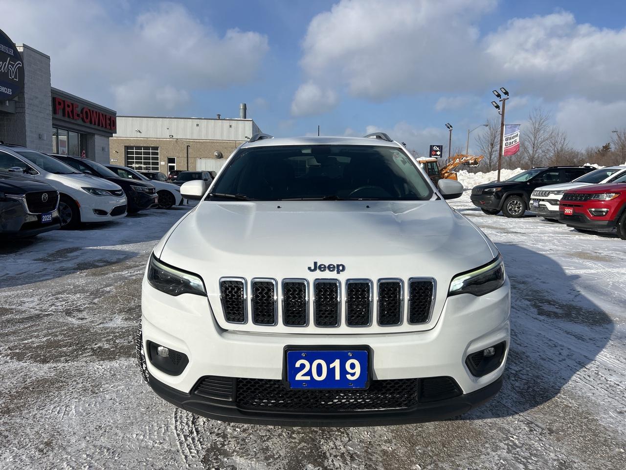 2019 Jeep Cherokee North 4x4 w/Cold Weather, 8.4 Screen, NAV Photo