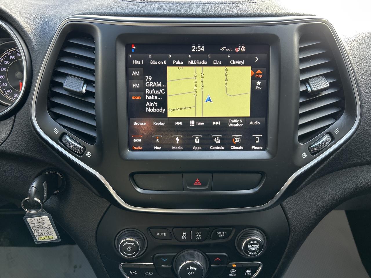 2019 Jeep Cherokee North 4x4 w/Cold Weather, 8.4 Screen, NAV Photo