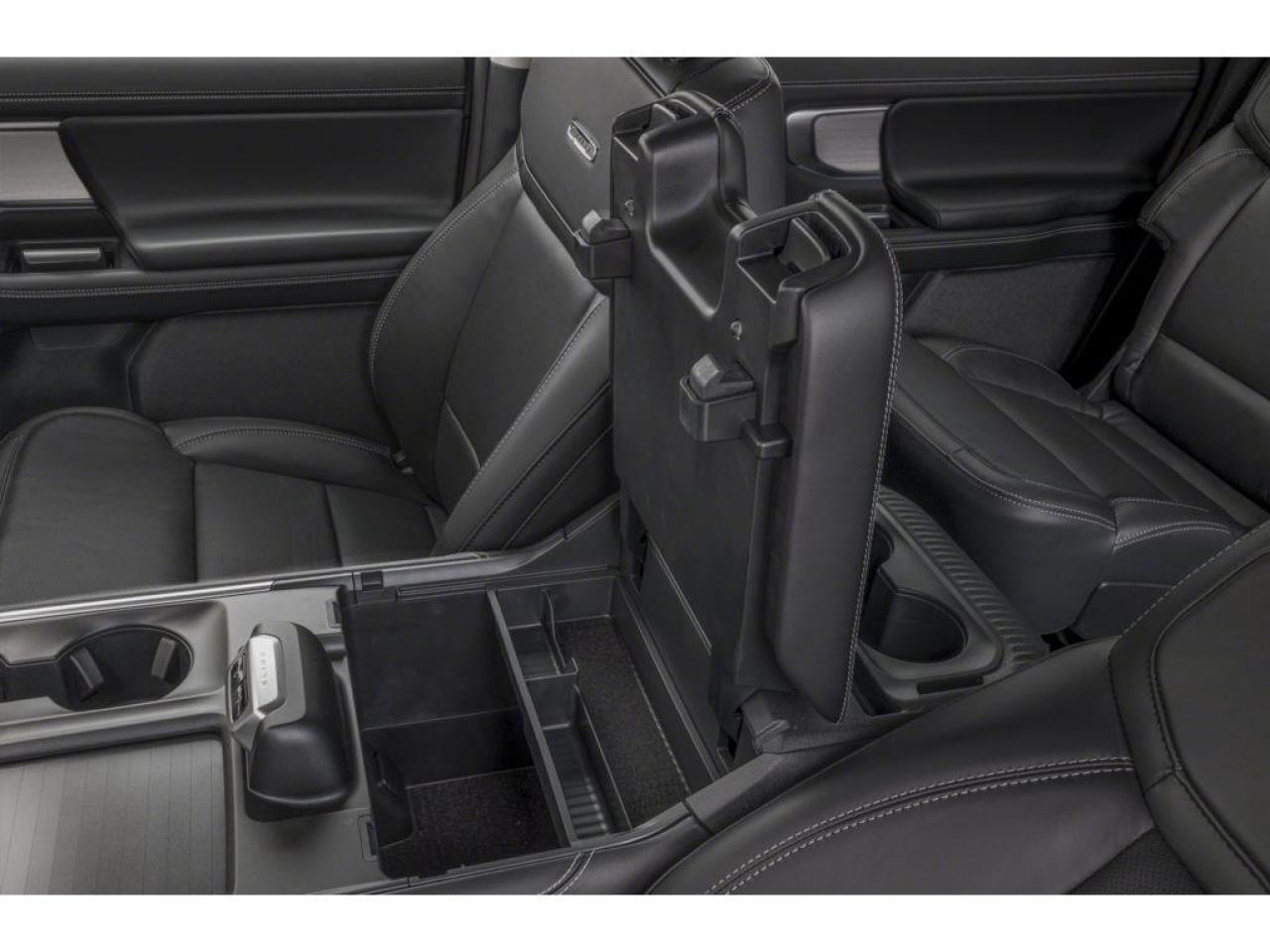 2025 Ford Expedition Max Platinum 4dr 4x4 Photo