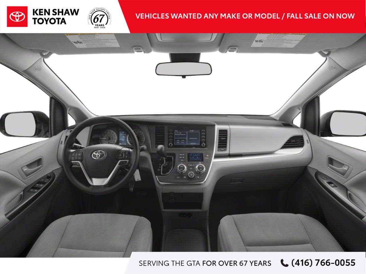 2018 Toyota Sienna XLE 7-Passenger 4dr All-Wheel Drive Passenger Van Photo4