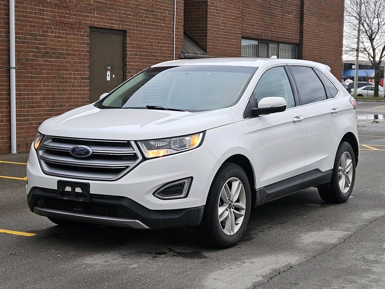 2017 Ford Edge SEL AWD Photo2