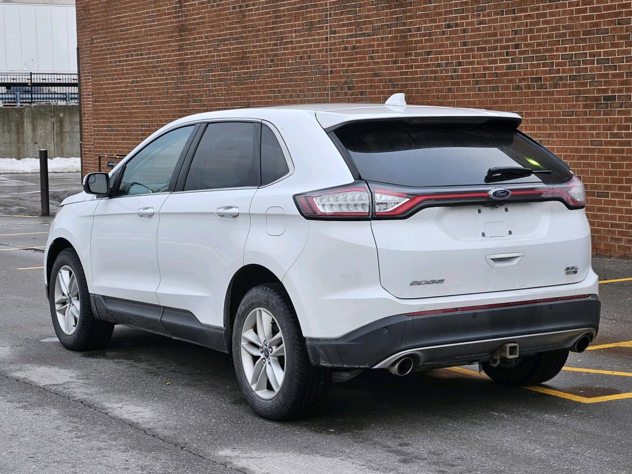 2017 Ford Edge SEL AWD Photo