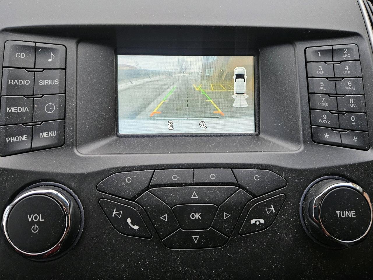 2017 Ford Edge SEL AWD Photo