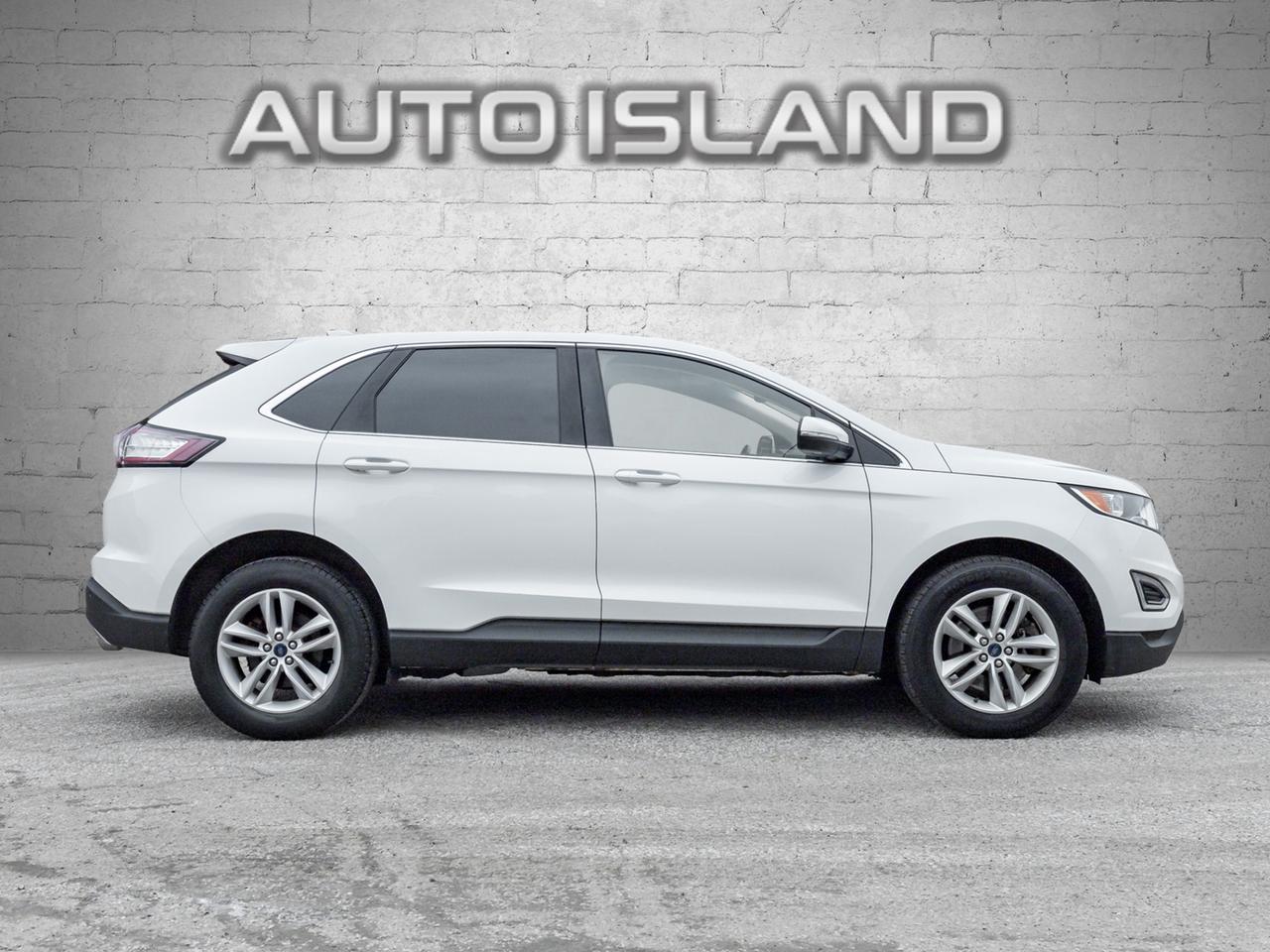 2017 Ford Edge SEL AWD Photo2