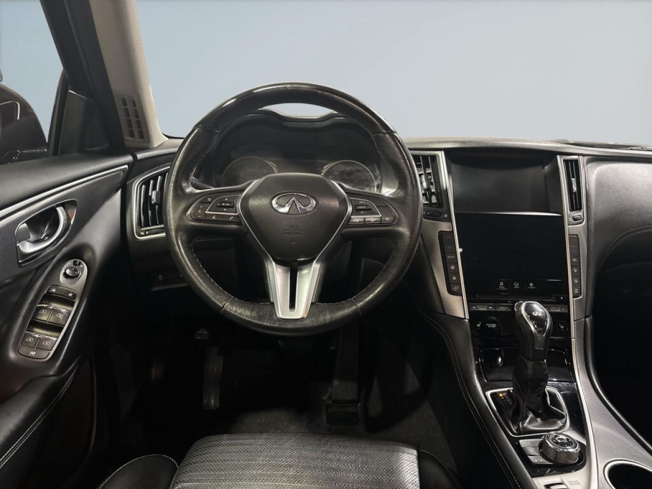 2018 Infiniti Q50 Sport AWD/Clean Carfax/ NAVI/Leather/Sunroof/Back Photo