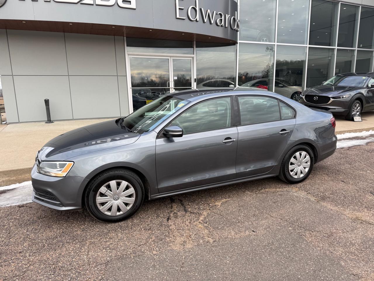 2016 Volkswagen Jetta 1.4 TSI Trendline (A6) 4dr Sedan Photo