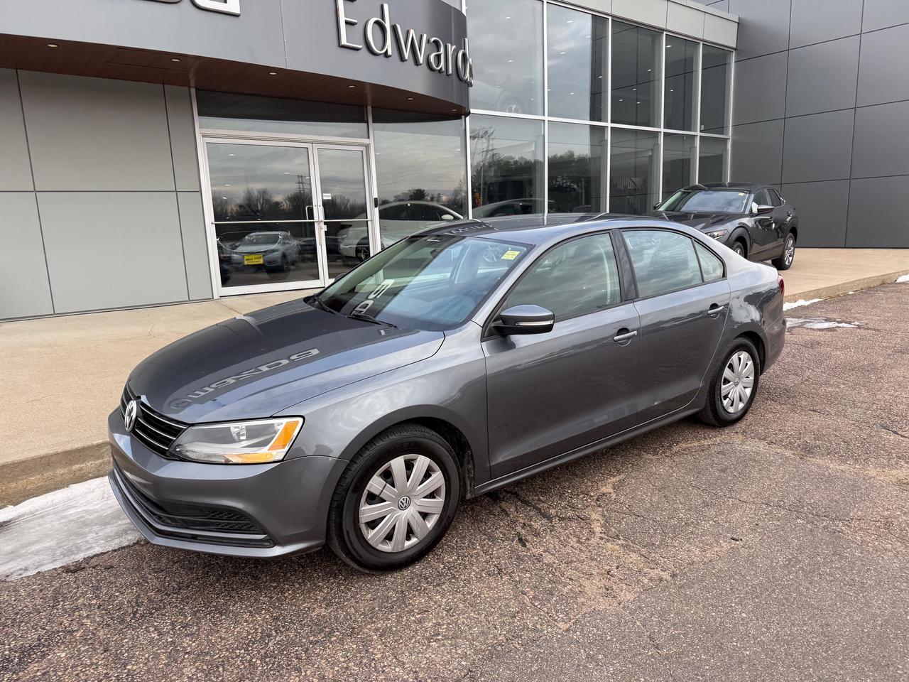 2016 Volkswagen Jetta 1.4 TSI Trendline (A6) 4dr Sedan Photo2