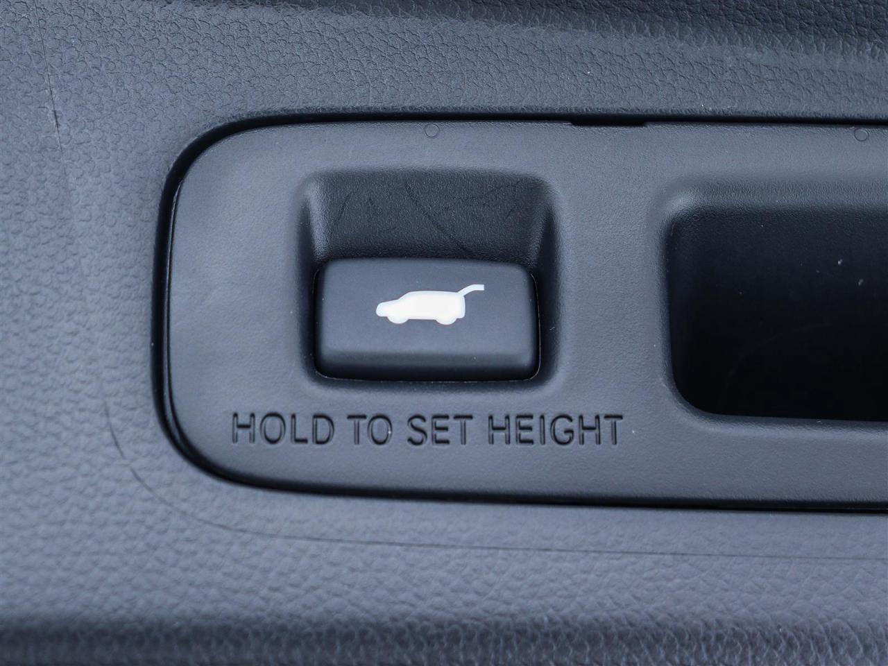 2025 Honda CR-V Hybrid EX-L 4dr All-Wheel Drive Photo