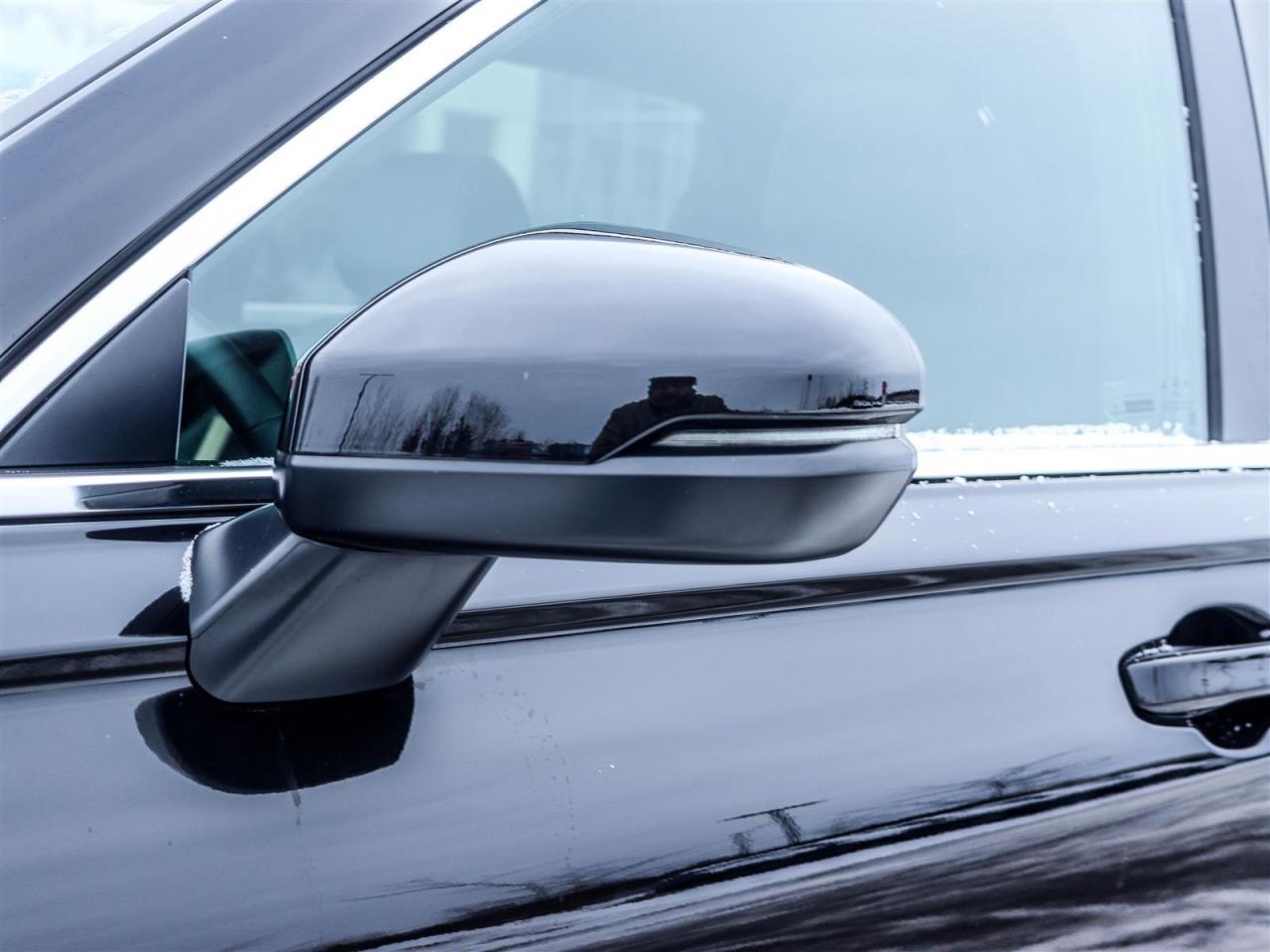 2025 Honda CR-V Hybrid EX-L 4dr All-Wheel Drive Photo