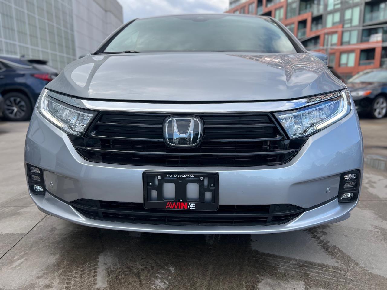 2022 Honda Odyssey EX-L RES Passenger Van Photo
