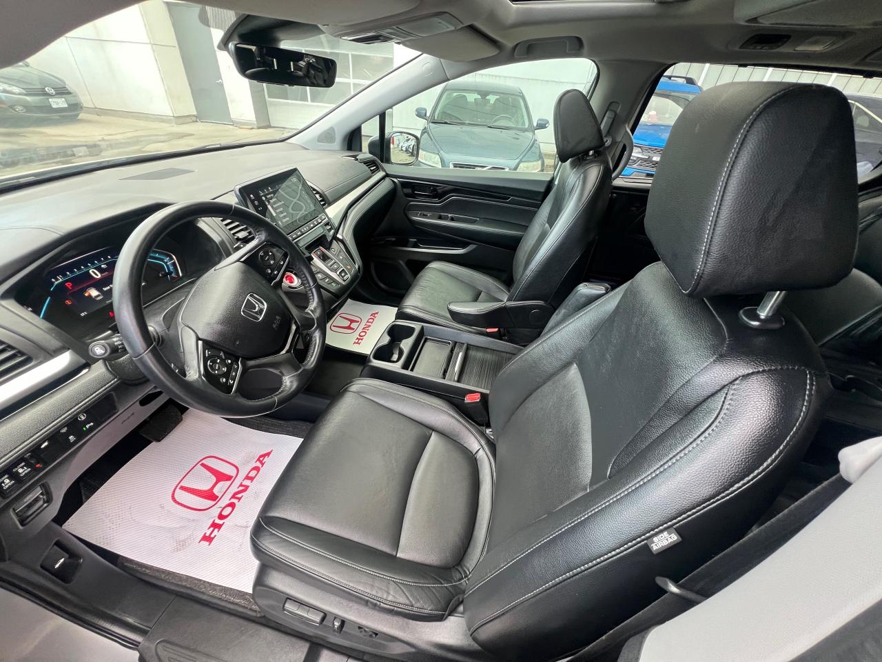 2022 Honda Odyssey EX-L RES Passenger Van Photo