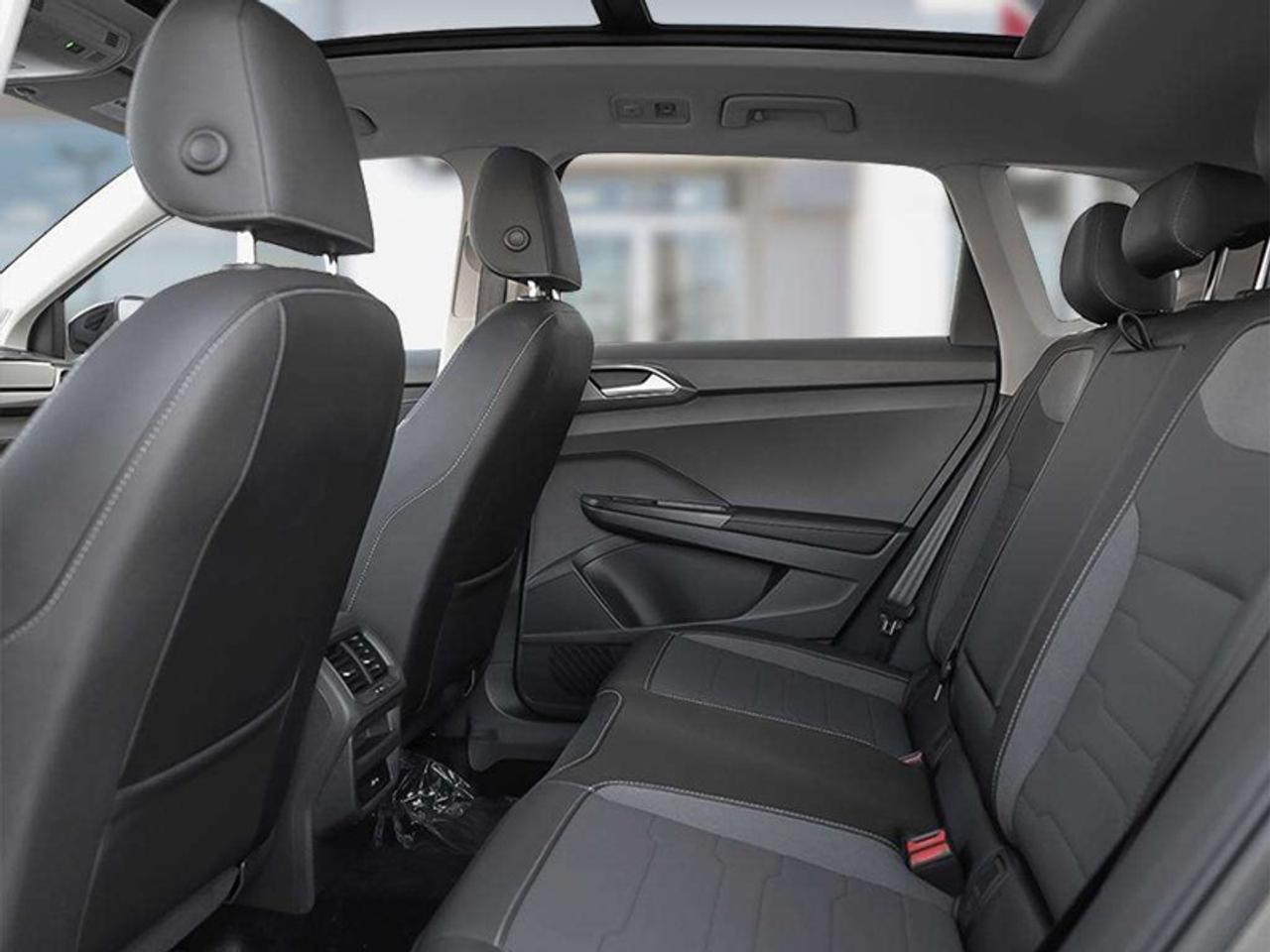 2026 Volkswagen Taos Comfortline Black Edition Photo