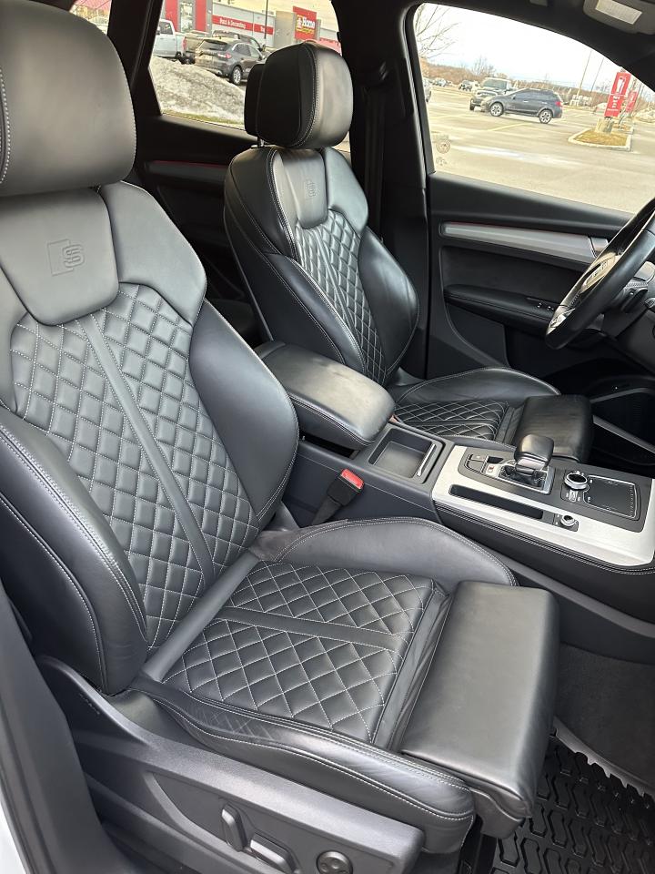 2019 Audi SQ5 TECHNIK HUD BAND & OLFUSEN SOUND NO ACCIDENTS Photo