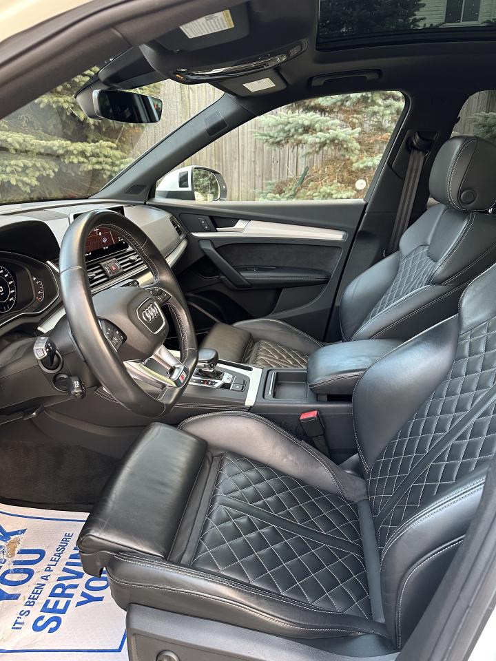 2019 Audi SQ5 TECHNIK HUD BAND & OLFUSEN SOUND NO ACCIDENTS Photo