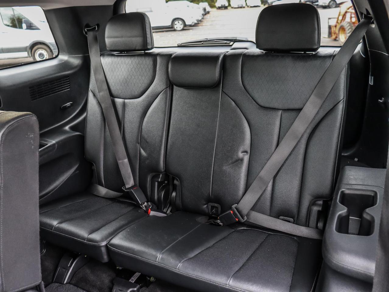 2020 Hyundai PALISADE Luxury 8 Passenger 4dr All-Wheel Drive Photo