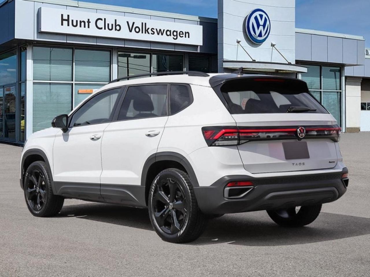 2026 Volkswagen Taos Comfortline Black Edition Photo