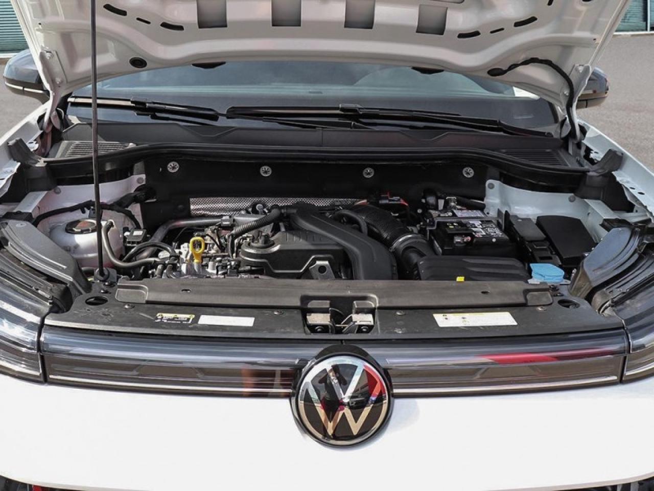 2026 Volkswagen Taos Comfortline Black Edition Photo