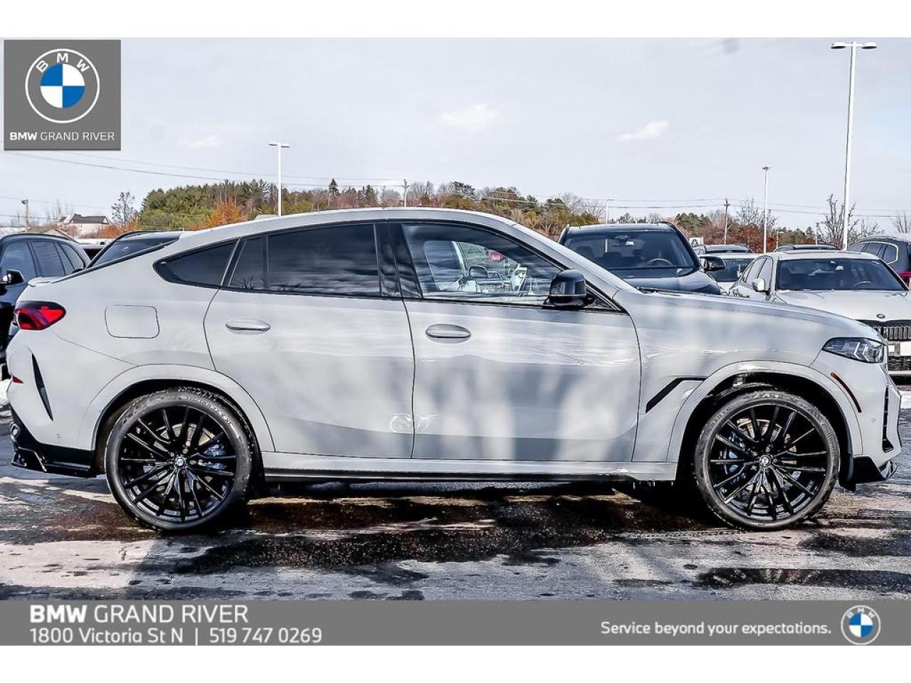 2024 BMW X6 xDrive40i 4dr All-Wheel Drive Sports Activity Coupe Photo2