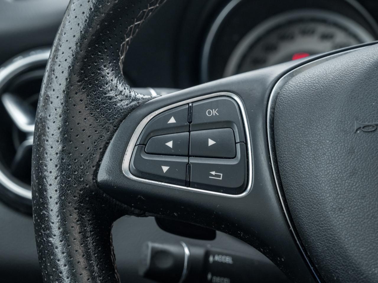 2017 Mercedes-Benz GLA 4MATIC GLA 250, Navigation, PANORAMIC SUNROOF Photo