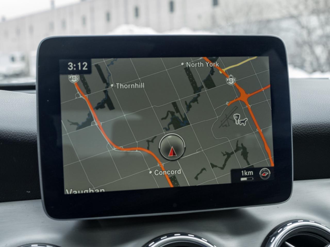 2017 Mercedes-Benz GLA 4MATIC GLA 250, Navigation, PANORAMIC SUNROOF Photo