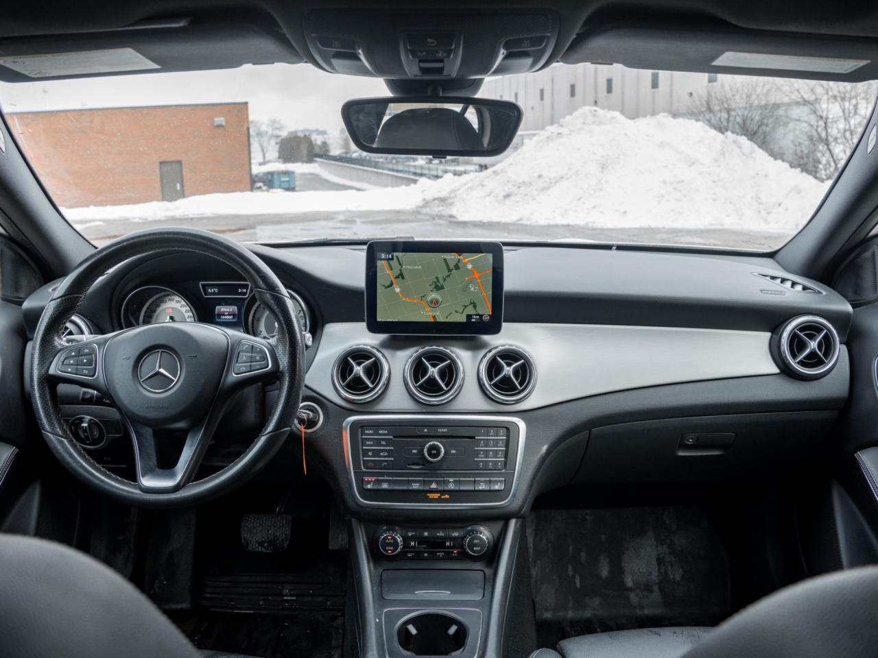 2017 Mercedes-Benz GLA 4MATIC GLA 250, Navigation, PANORAMIC SUNROOF Photo